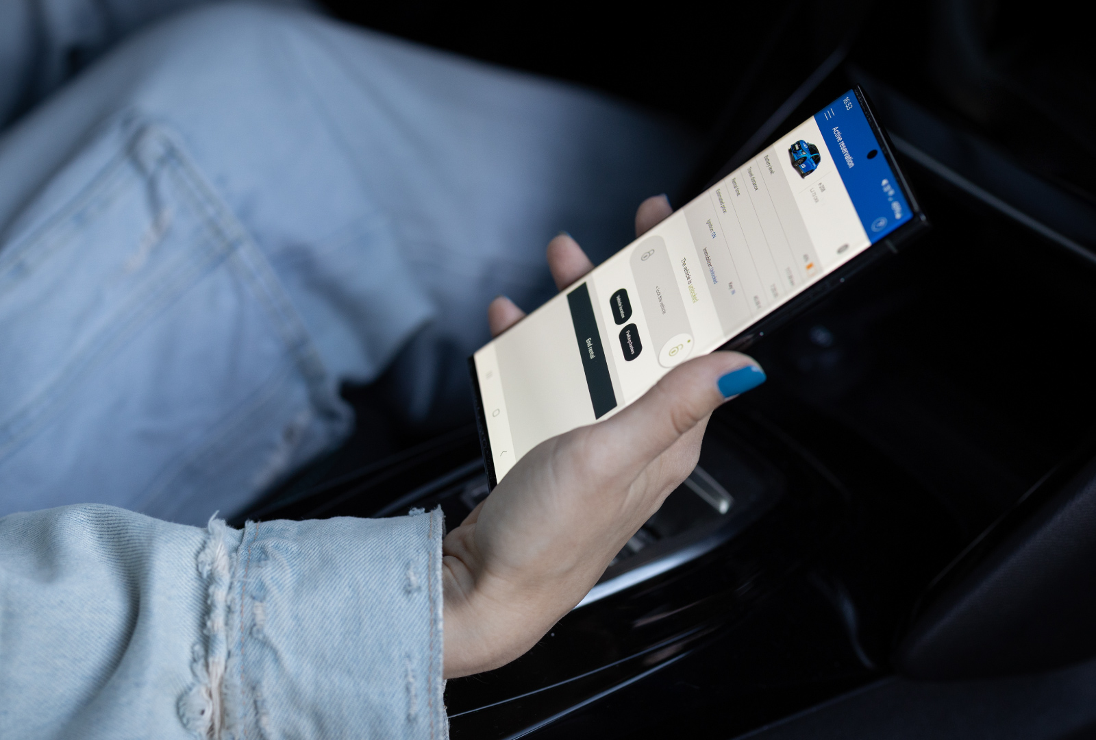 Naloži aplikacijo Avant2Go